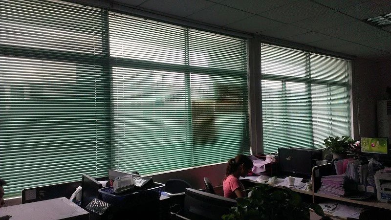 深圳大学窗帘|南山遮光窗帘|科技园办公窗帘订做