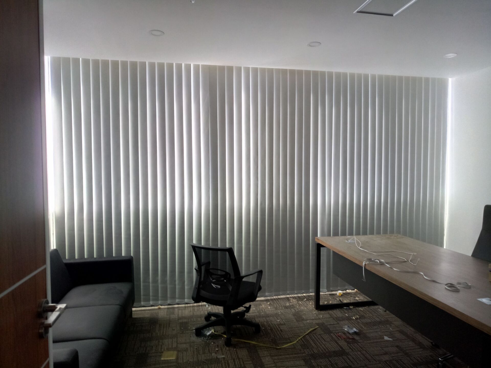 福田香蜜湖窗帘定做安栢丽晶遮光窗帘安装