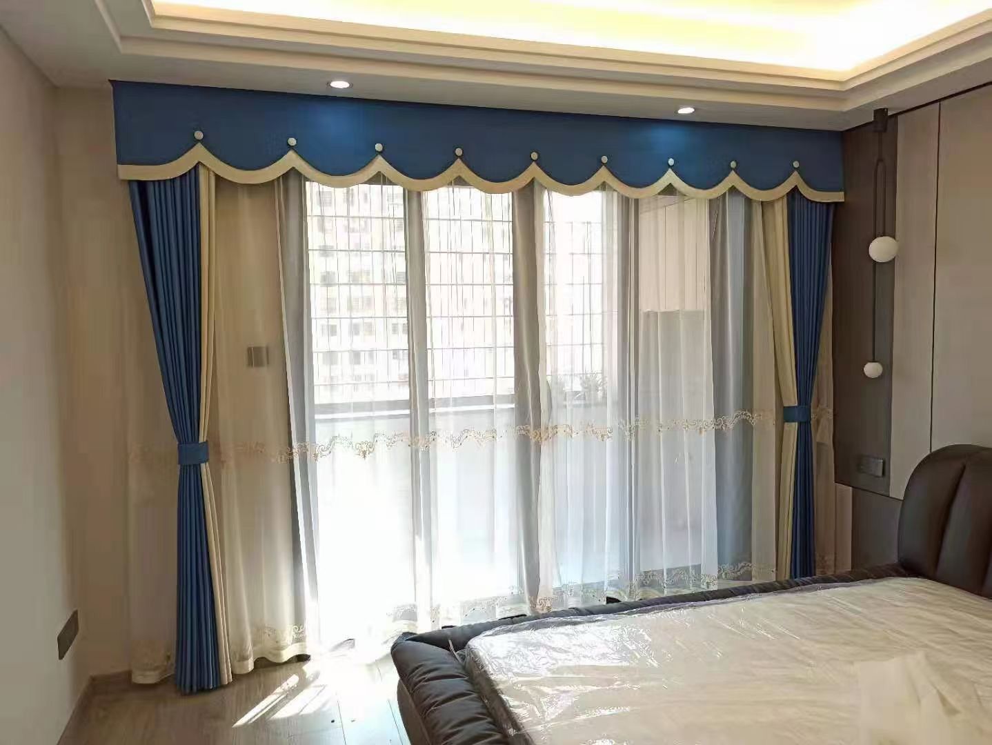 南山蛇口遮光窗帘定做_蛇口家居窗帘安装