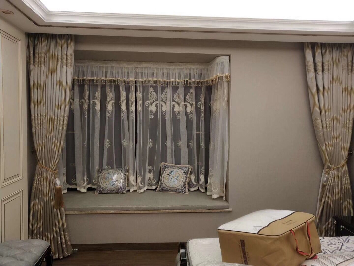 西乡中粮锦云花园窗帘店定做家居窗帘遮光窗帘